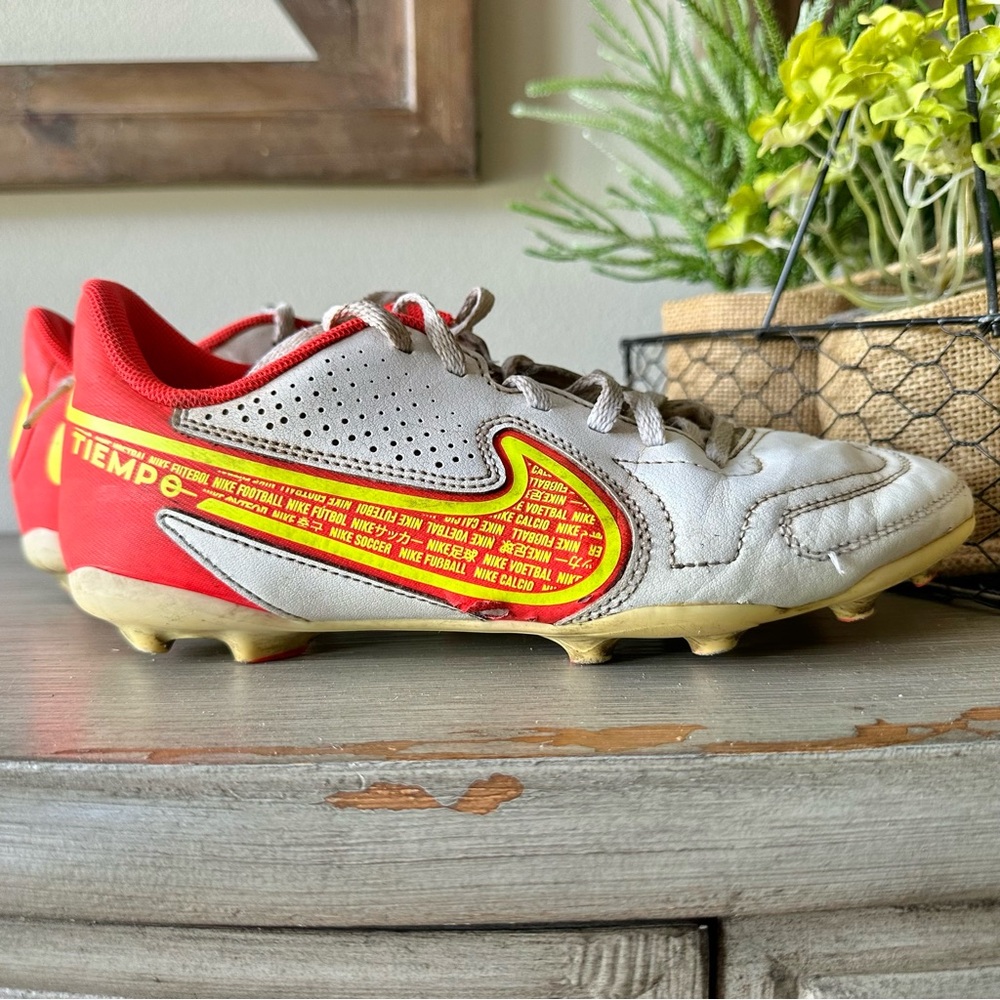 Nike Tiempo Legend Soccer Cleats